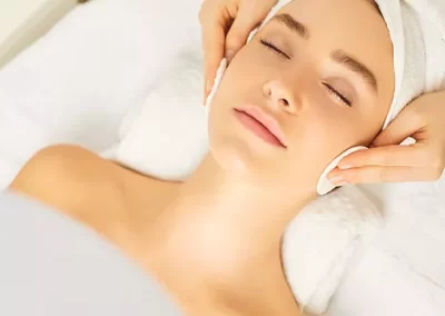LIMPIEZA FACIAL PROFUNDA